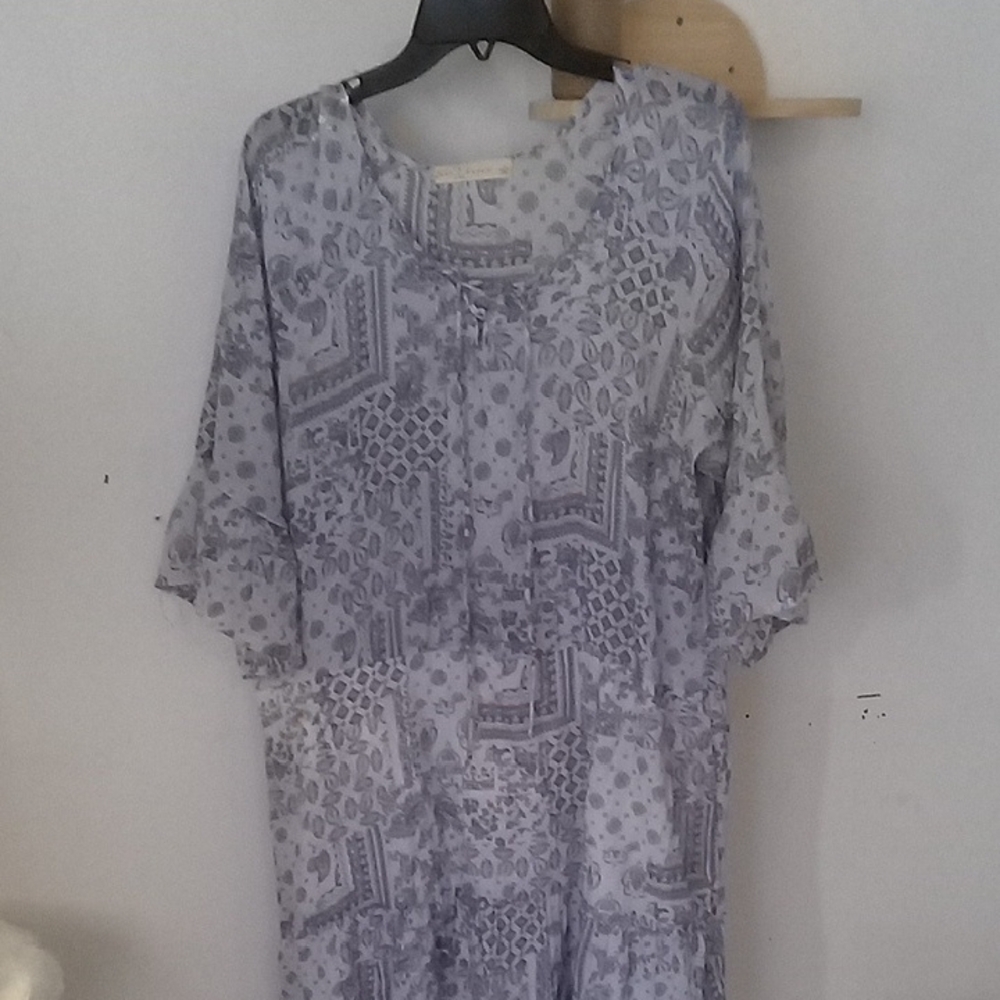 Elegant Lavender Maxi Dress